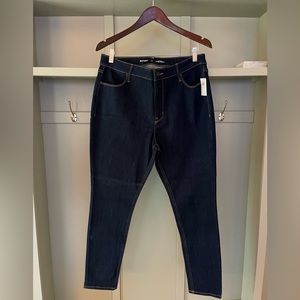 Old Navy Super Skinny High-Rise (short length)